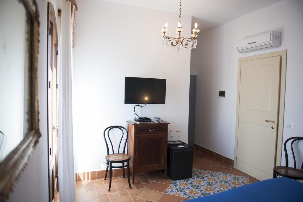 Baglio Buccellato Bed & Breakfast Скопело Стая снимка